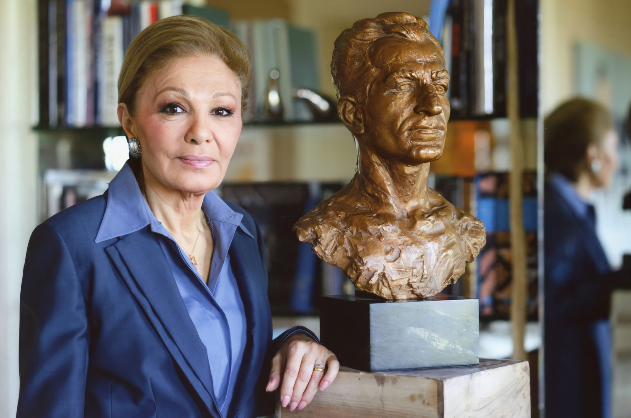 Queen Farah Pahlavi - The Pahlavi Dynasty